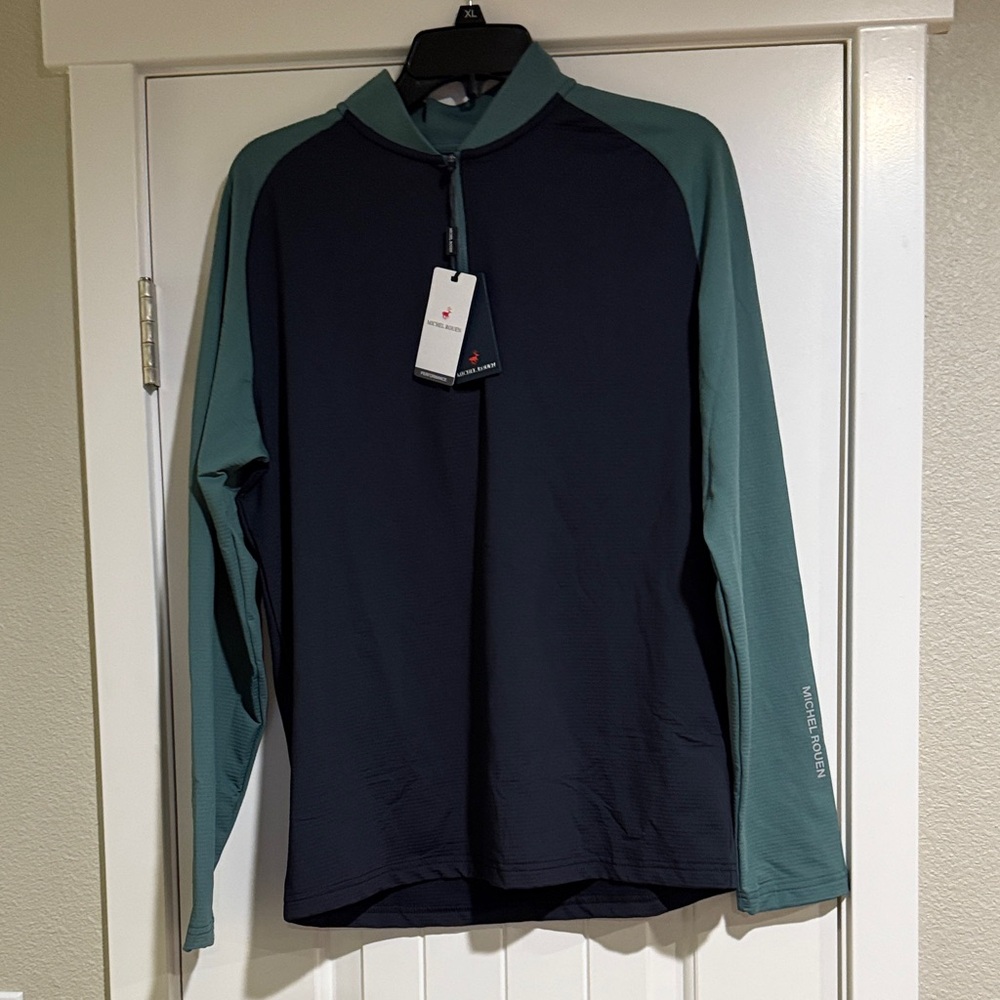 Men's Black and Green Long Sleeve Pullover